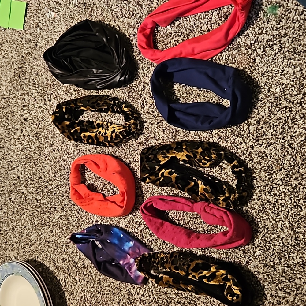 Set of 9 headlands.  Pre loved.